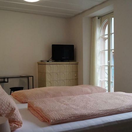 Ferienwohnung Im Historischen Stadttor Штауфен-им-Брайсгау Экстерьер фото